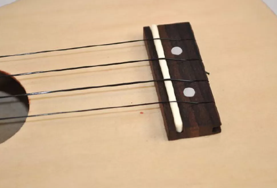 Voggy´s Muziekinstrumenten^Gitaar Mini - Ukulele